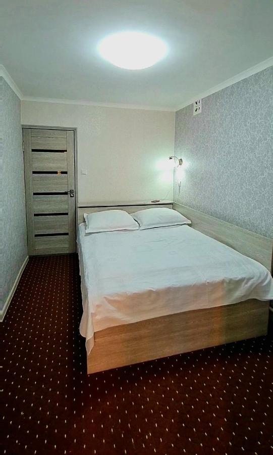 Flagman Appartement Fargʻona Buitenkant foto